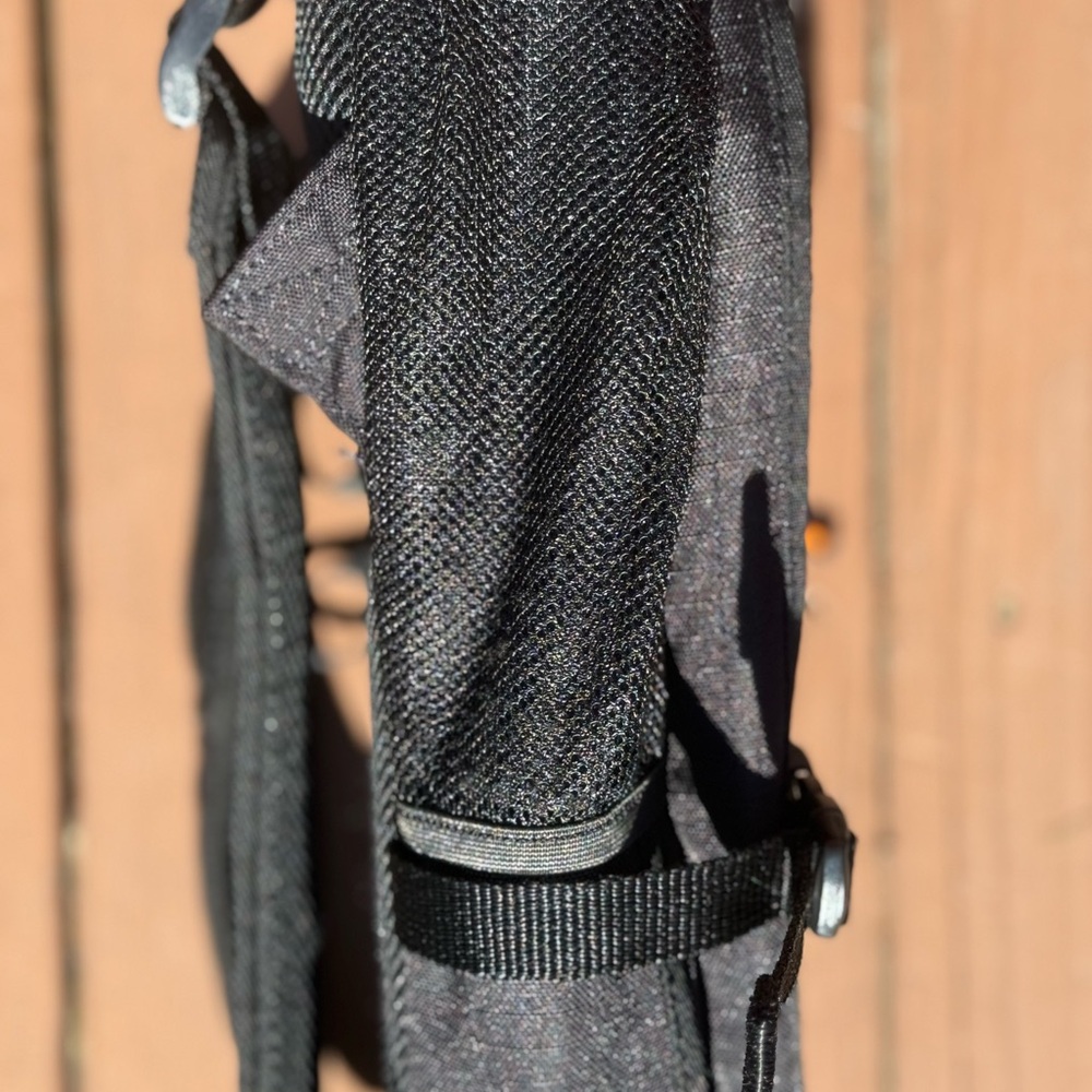 Amazon Basics Laptop Backpack - Picture 12 of 12